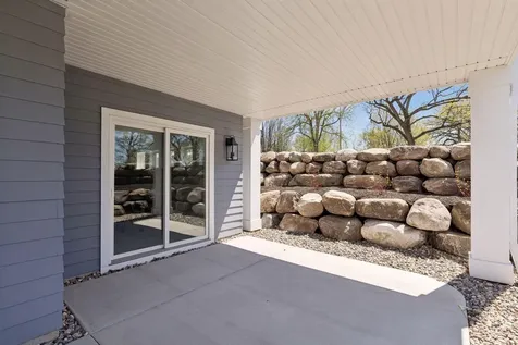 599 Harbor Court Shoreview MN 55126