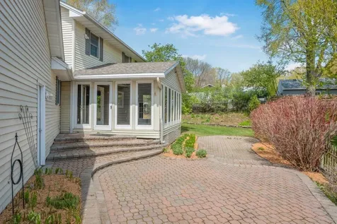 2805 Alvarado Lane N Plymouth MN 55447