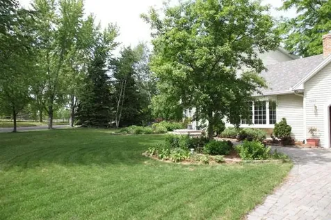 2805 Alvarado Lane N Plymouth MN 55447