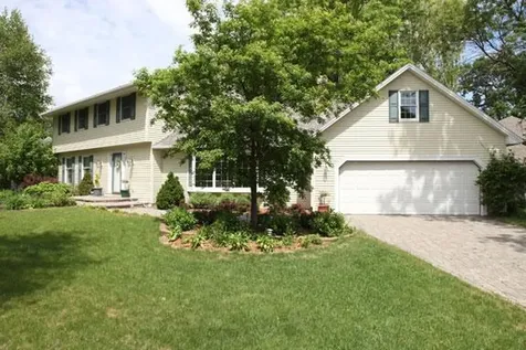 2805 Alvarado Lane N Plymouth MN 55447