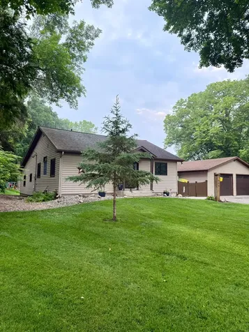425 Shorewood Drive Detroit Lakes MN 56501