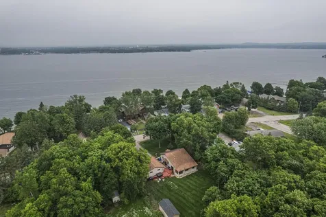 425 Shorewood Drive Detroit Lakes MN 56501
