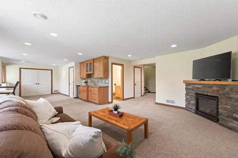 11610 St Andrews Circle Blaine MN 55449