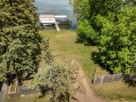 487 Shorewood Drive Detroit Lakes MN 56501