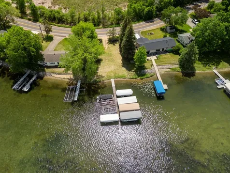 487 Shorewood Drive Detroit Lakes MN 56501