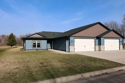 800 Elm Drive Fairfax MN 55332