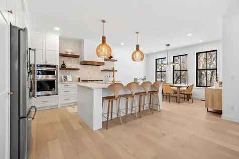 9421 Frederick Avenue Saint Louis Park MN 55426