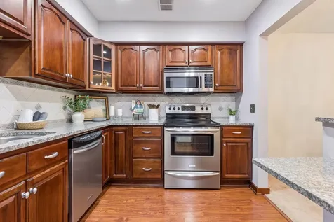 7361 W Franklin Avenue Saint Louis Park MN 55426