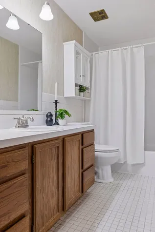 7361 W Franklin Avenue Saint Louis Park MN 55426