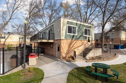 7361 W Franklin Avenue Saint Louis Park MN 55426