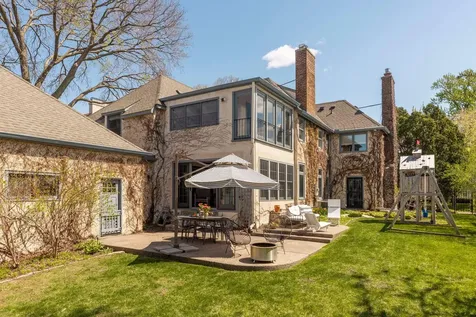 1930 Knox Avenue S Minneapolis MN 55403