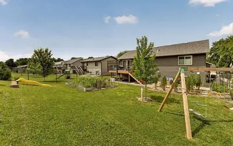 212 Sunnydale Lane SE Rochester MN 55904