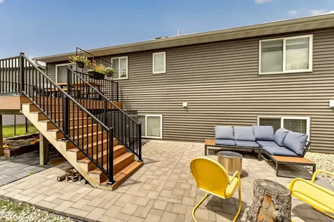 212 Sunnydale Lane SE Rochester MN 55904