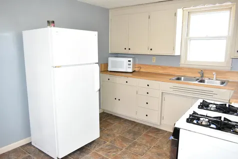 1404 2nd Avenue N Moorhead MN 56560