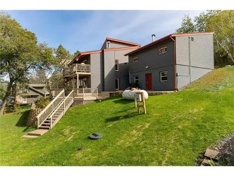 56381 400th Avenue Zumbro Falls MN 55991