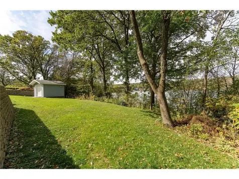 56381 400th Avenue Zumbro Falls MN 55991