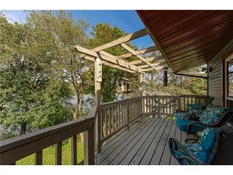 56381 400th Avenue Zumbro Falls MN 55991