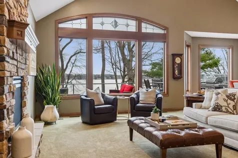 5110 Lexington Avenue N Shoreview MN 55126