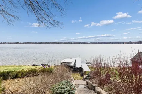 5110 Lexington Avenue N Shoreview MN 55126