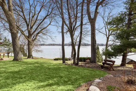 5110 Lexington Avenue N Shoreview MN 55126