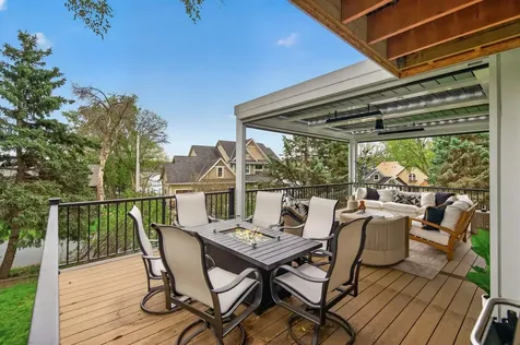 321 Deerfoot Trail Chanhassen MN 55317
