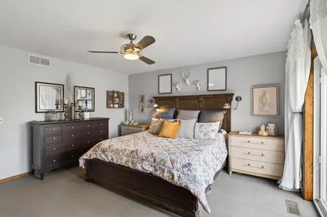 321 Deerfoot Trail Chanhassen MN 55317