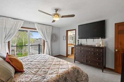 321 Deerfoot Trail Chanhassen MN 55317