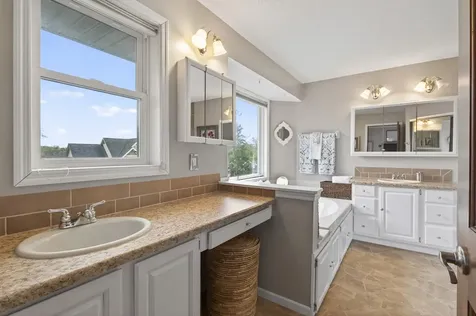 321 Deerfoot Trail Chanhassen MN 55317