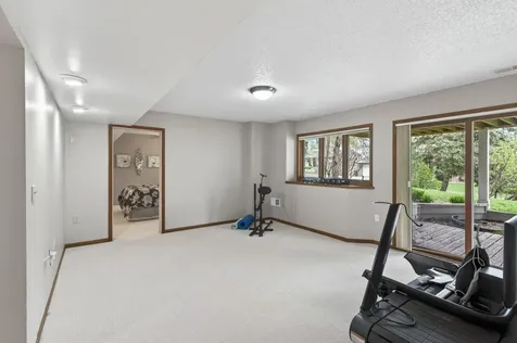 321 Deerfoot Trail Chanhassen MN 55317