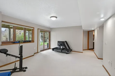 321 Deerfoot Trail Chanhassen MN 55317