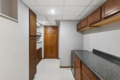 321 Deerfoot Trail Chanhassen MN 55317