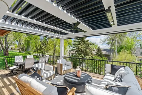 321 Deerfoot Trail Chanhassen MN 55317