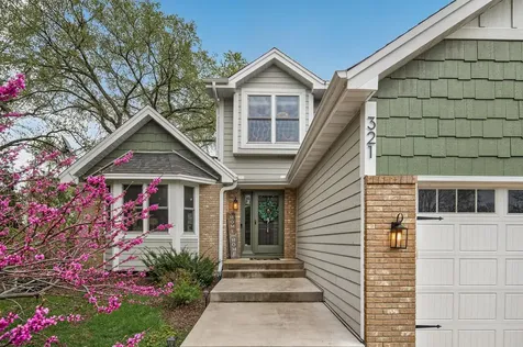321 Deerfoot Trail Chanhassen MN 55317
