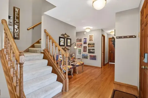321 Deerfoot Trail Chanhassen MN 55317