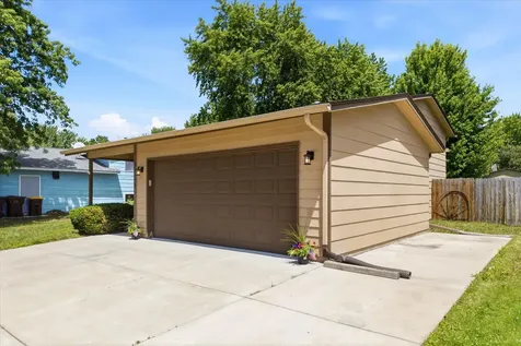 13625 Lynn Avenue Savage MN 55378