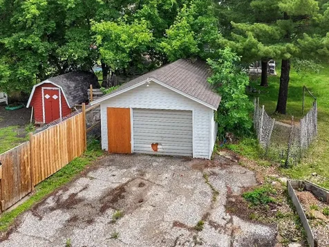 126 Tousley Avenue N New York Mills MN 56567