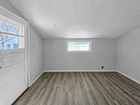 126 Tousley Avenue N New York Mills MN 56567