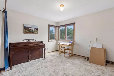 2722 Innsbruck Drive New Brighton MN 55112