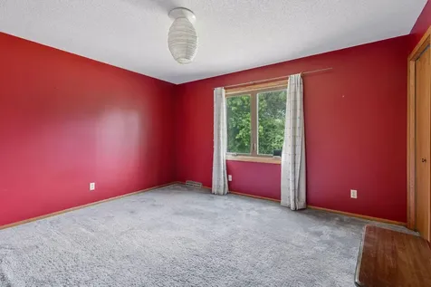 2722 Innsbruck Drive New Brighton MN 55112