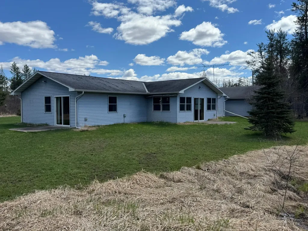 45293 Oak Leaf Road Sturgeon Lake MN 55783