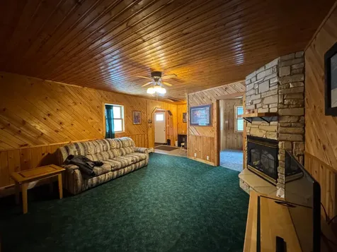 45293 Oak Leaf Road Sturgeon Lake MN 55783