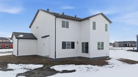 517 Prairie Parkway Kindred ND 58051