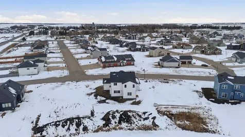 517 Prairie Parkway Kindred ND 58051