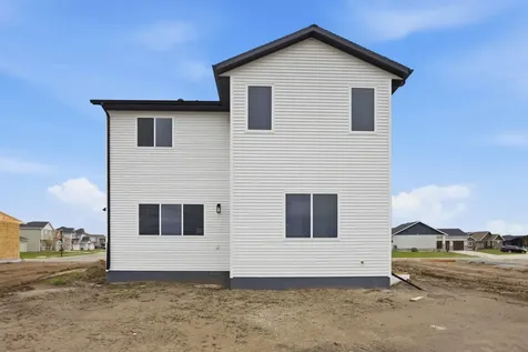 517 Prairie Parkway Kindred ND 58051