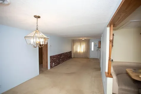 1873 Kohlman Avenue Maplewood MN 55109