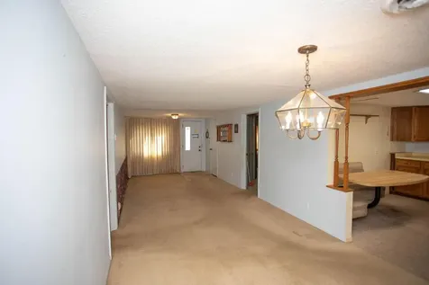 1873 Kohlman Avenue Maplewood MN 55109