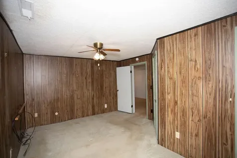 1873 Kohlman Avenue Maplewood MN 55109