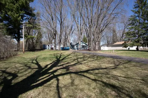 1873 Kohlman Avenue Maplewood MN 55109