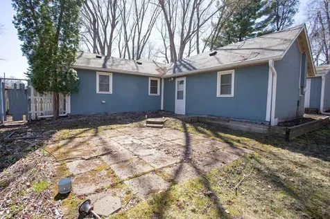 1873 Kohlman Avenue Maplewood MN 55109