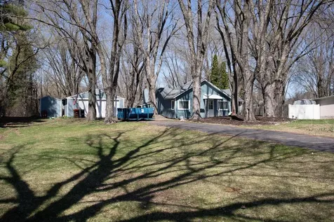 1873 Kohlman Avenue Maplewood MN 55109